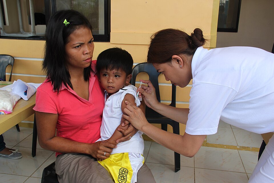 A later measles-vaccination campaign in the Philippines; not the vaccine’s 1963 introduction.