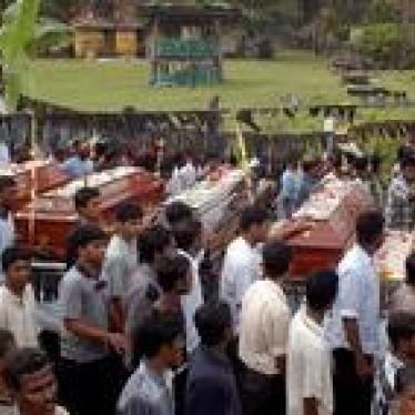Funeral of the Trincomalee students, January 2006, reproduced by Human Rights Watch.