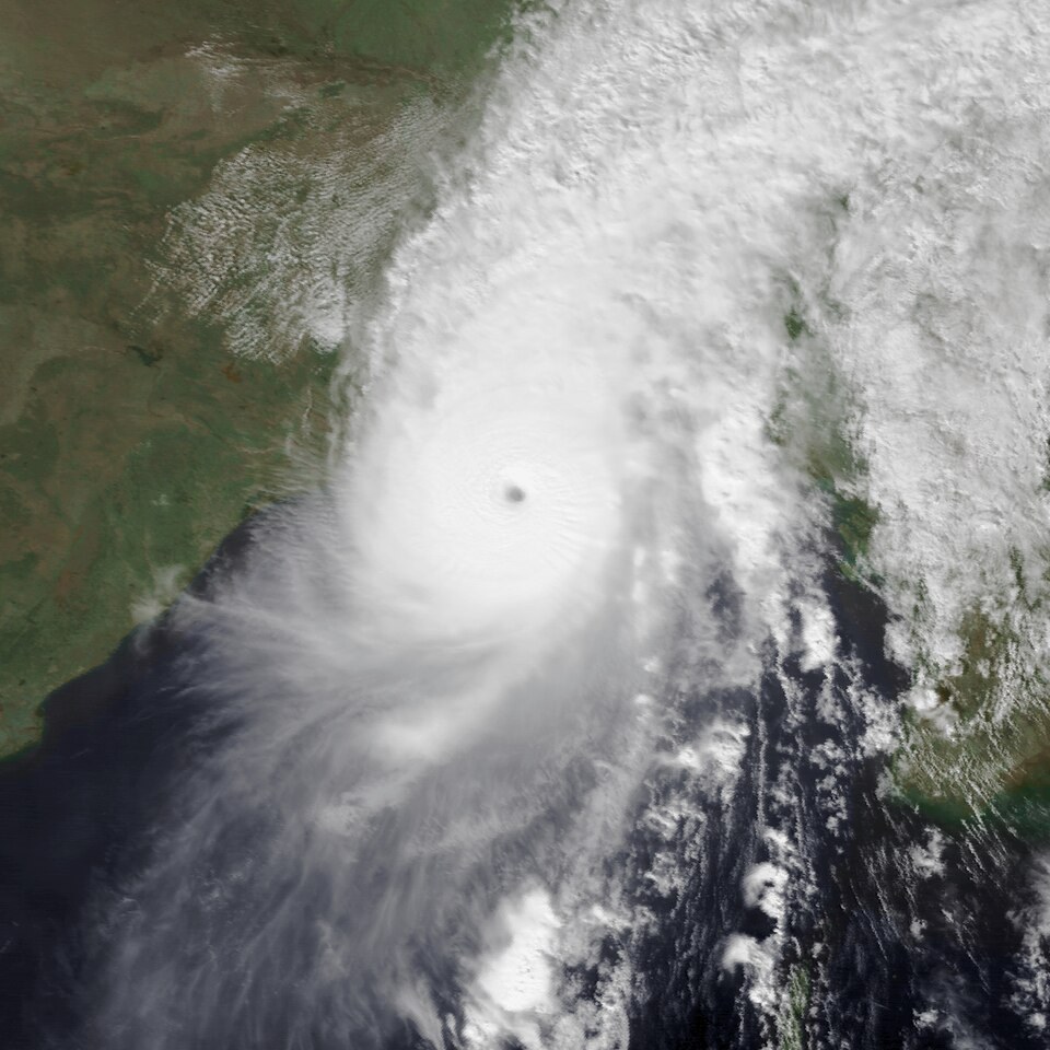 A satellite image of Cyclone Sidr on 15 November 2007.