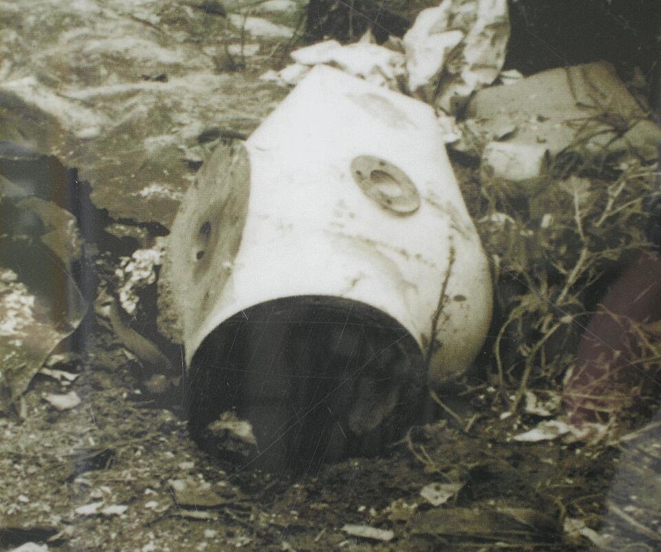 The radiotherapy source assembly involved in the Goiânia accident.