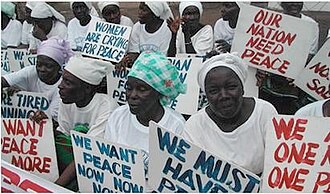 Women demonstrating for peace in Liberia.