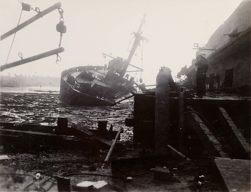 The damaged SS Wilson B. Keene three days after the Texas City explosions.